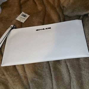 Michael Kors LG ZIP CLUTCH WRISLET